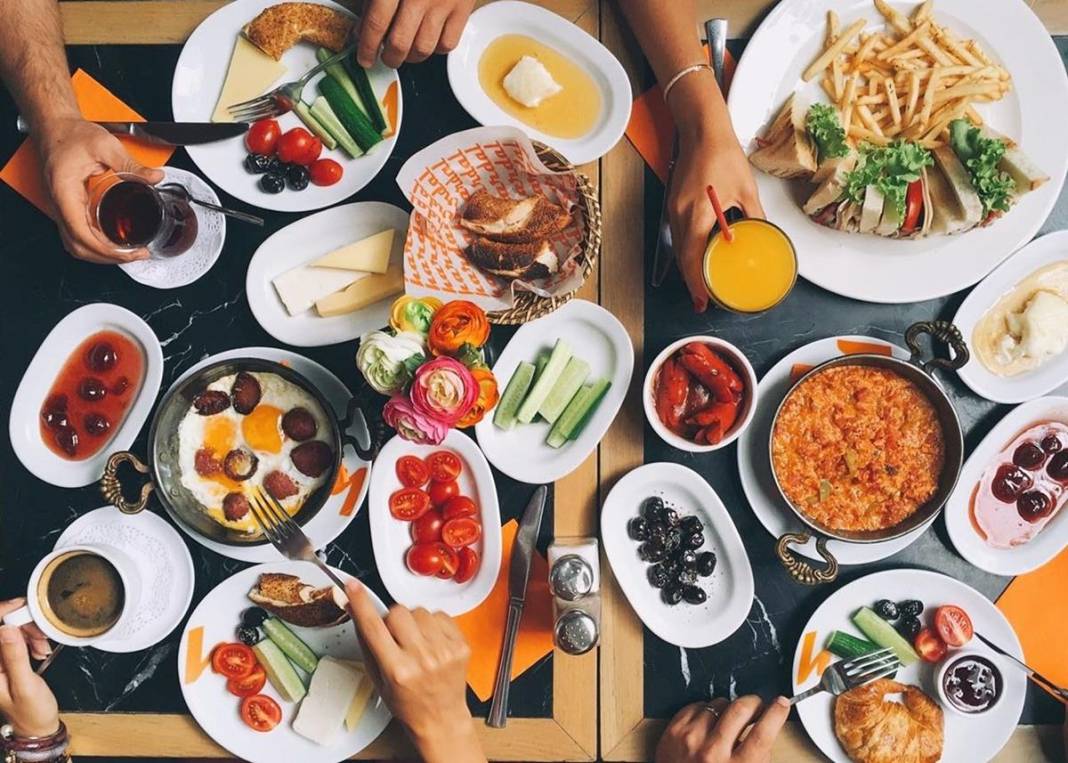 'Serpme kahvaltı' yasaklanıyor, yerine 'seçmeli kahvaltı' geliyor 1